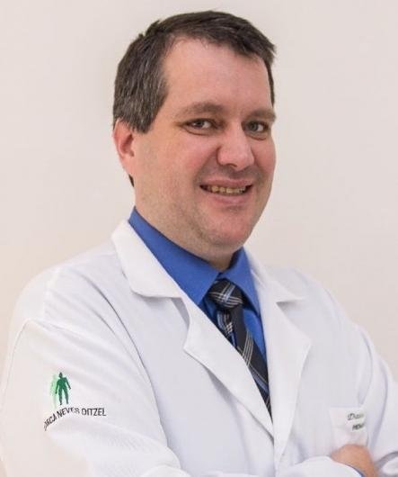 Dr. Daniel Ditzel Santos