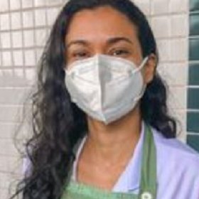 Dra. Amanda Rodrigues Pereira Martins