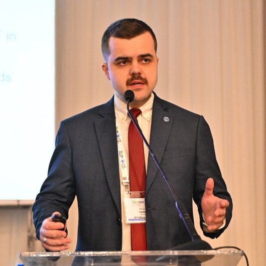 Dr. Pedro Lessa