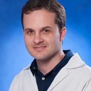 Dr. Carlos Dadalto Elias