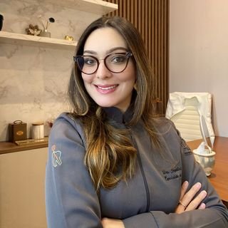 Dra. Jaqueline Barboza