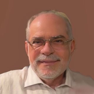 Dr. Jose Alirio Freire