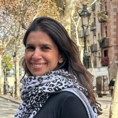 Dra. Jacqueline Reis Demes