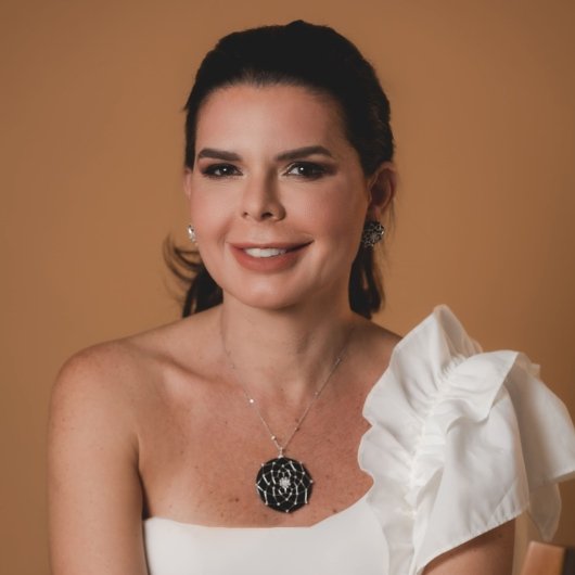 Dra. Viviane Rabelo