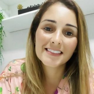 Sabrina Meireles de Souza Raposo