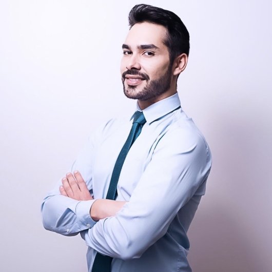 Dr. Tiago Utuari