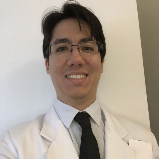 Dr. Vitor Endo Daher