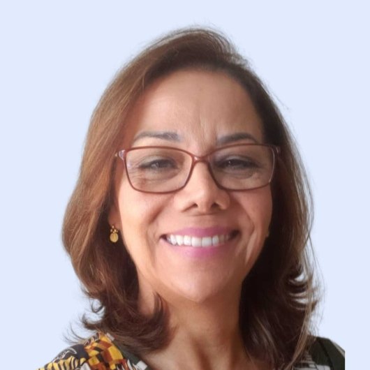 Dra. Cristina Aquino
