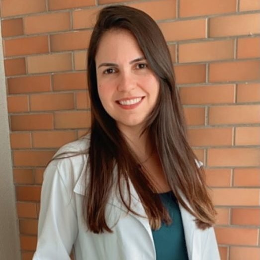 Dra. Viviane Hernandez