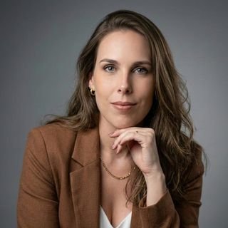 Dra. Nathércia Elena Franco
