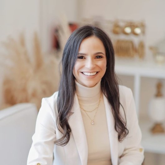 Dra. Mariana Luiza Alves de Sousa