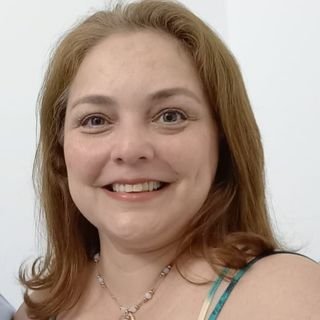 Dra. JUANA ARAUJO