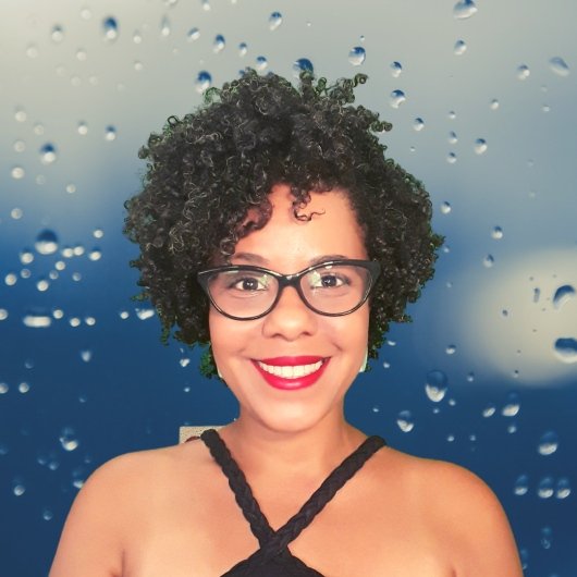 Dra. Renata Sousa