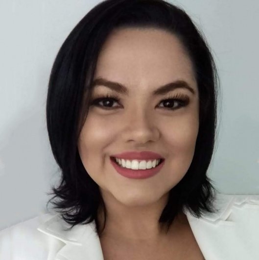 Dra. Fernanda Carrion da Silva