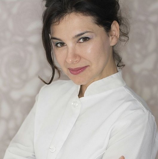 Dra. Valeria Cristiane Fusari