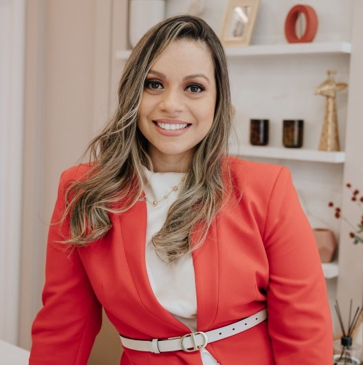 Dra. Sarah Thé Coelho