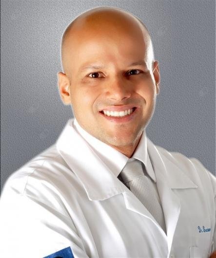 Dr. Luciano Cincurá Silva Santos