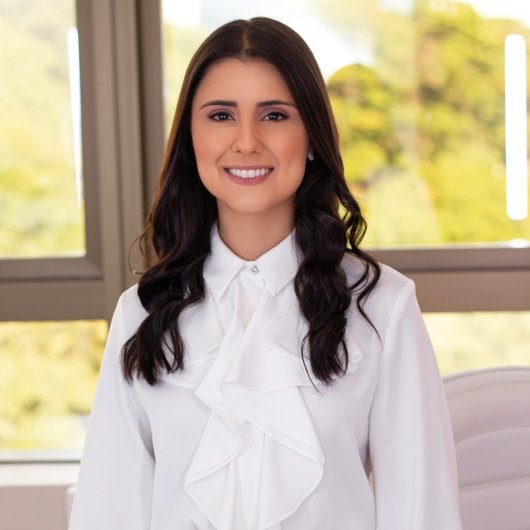 Dra. Paula Scatolino Silva
