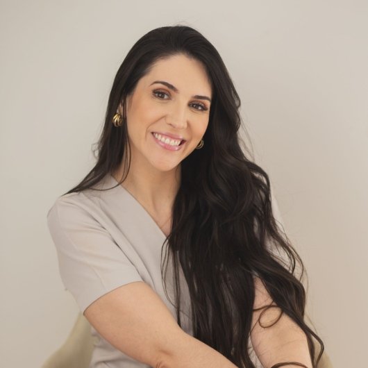 Dra. Carolina Marçal