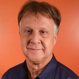 Dr. Marcelo Oliveira Sousa