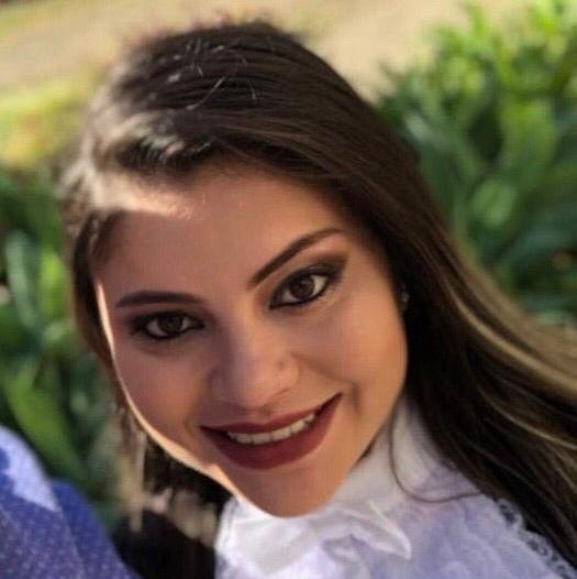 Dra. Danielle Bourscheidt
