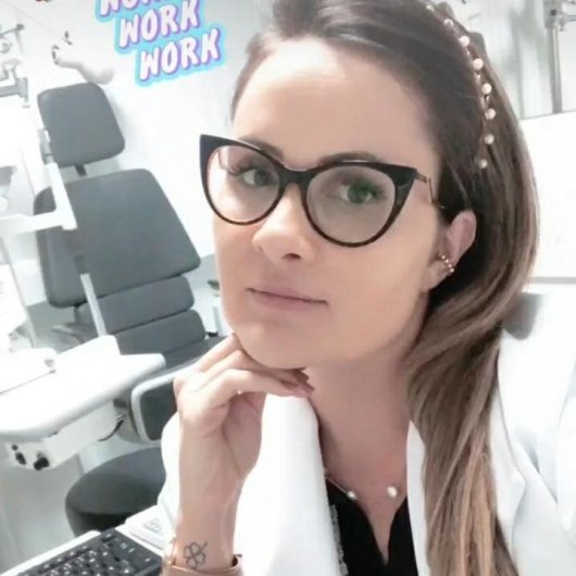 Dra. Carolinne Andrade de Matos
