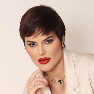 Dra. Camila Barcellos