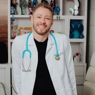 Dr. Eduardo Lopes