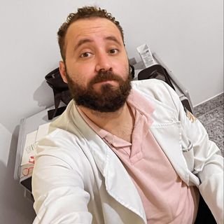 Dr. Cristian W. Pereira