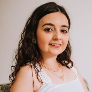 Isabella Spalato Pereira Canesqui