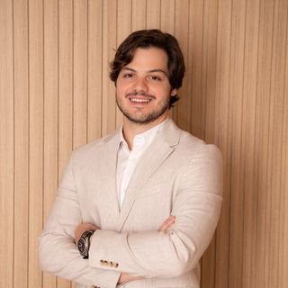 Dr. Thomaz Izzo