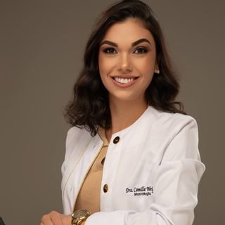 Dra. Camilla Victória Weigert