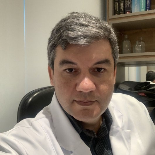 Dr. Frederico Mota Ribeiro