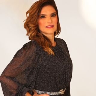 Dra. Fabiana Lustosa