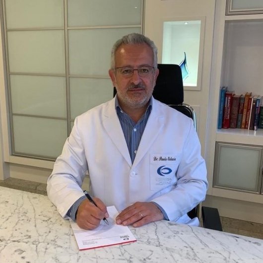 Dr. Paulo Estacia