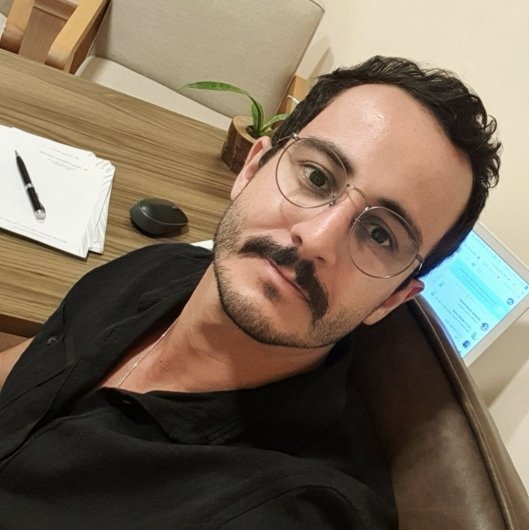 Dr. Hygor Ribeiro Azevedo