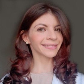 Dra. Vanessa Tarazona