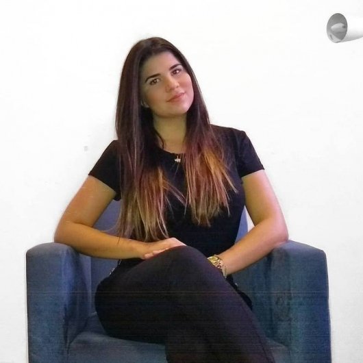 Júlia Valdetaro