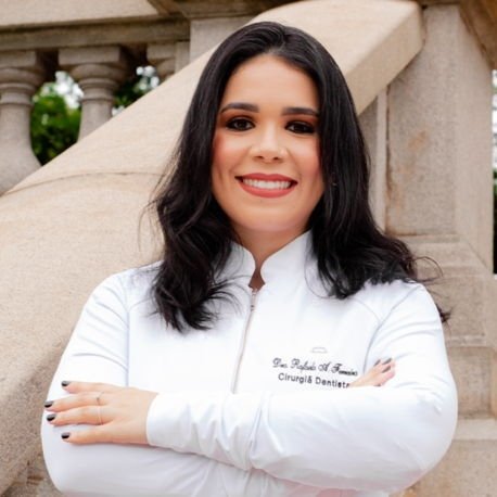 Dra. Rafaela Ferreira