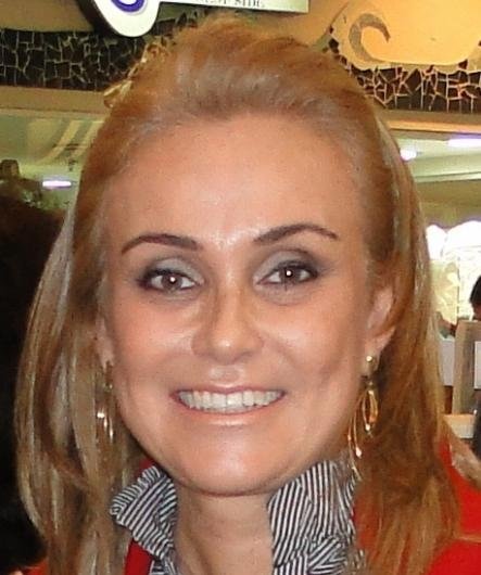 Dra. Marisa Toledo Almeida Peloso