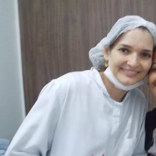 Dra. Simone Lino