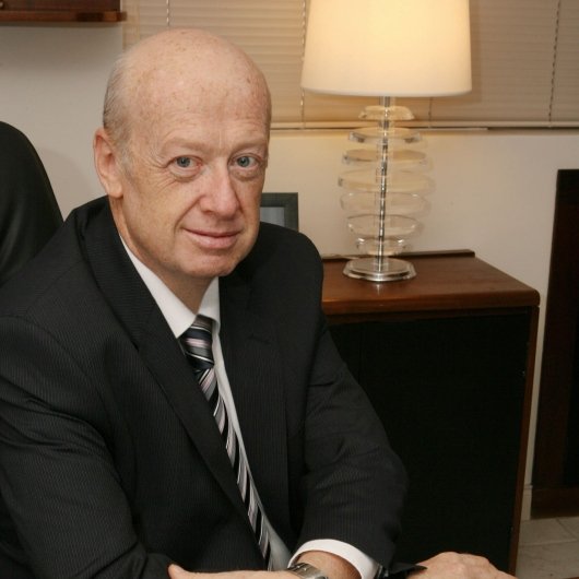 Dr. Cidio Halperin