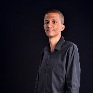 Dr. Adriano Dos Santos Muniz