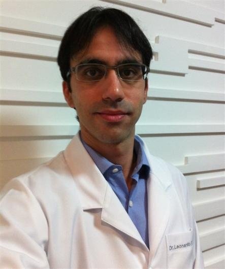 Dr. Leonardo Fernando Ferrari Nogueira