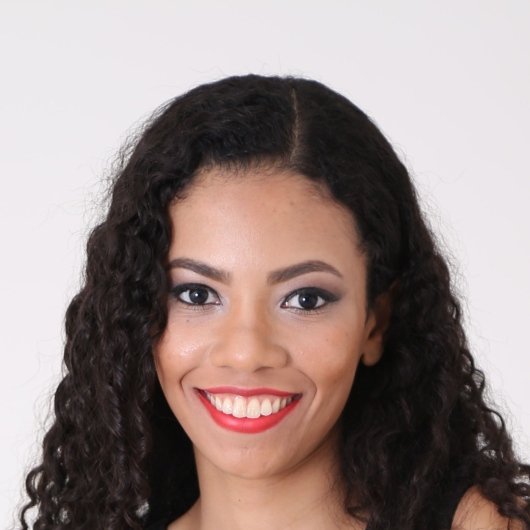 Aline Lopes