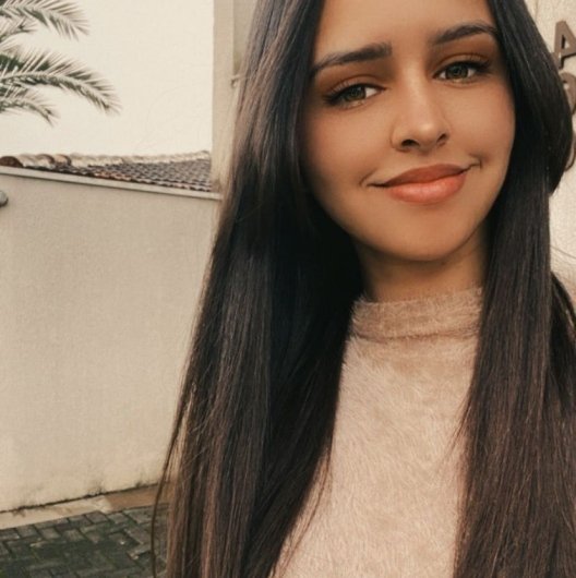 Dra. Eduarda Fernandes Meneses