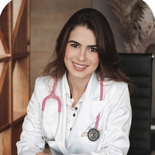 Dra. Daniela Aline Pereira