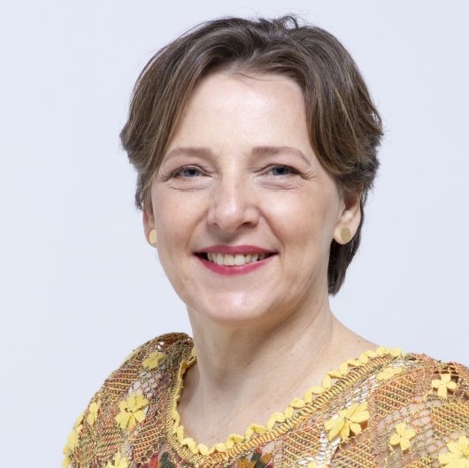 Dra. Edna Fátima dos Reis
