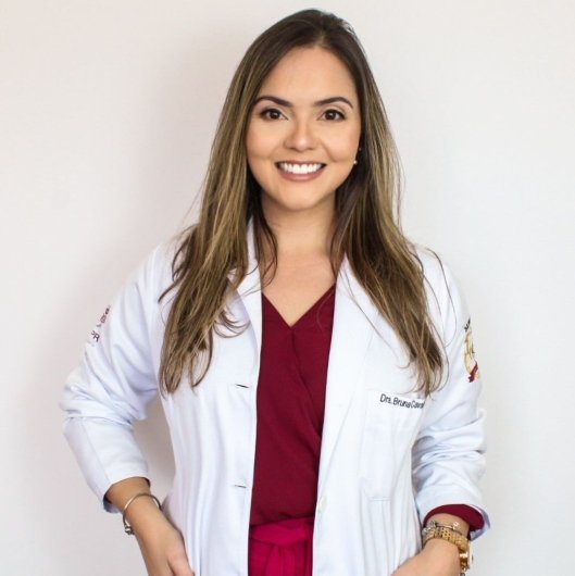 Dra. Bruna Cavalheiro