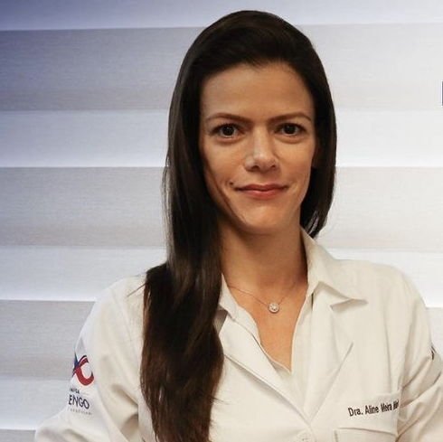 Dra. Aline Meira Martins